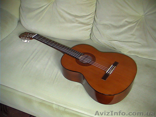 Гитара Yamaha C40 600 грн. - <ro>Изображение</ro><ru>Изображение</ru> #1, <ru>Объявление</ru> #560569