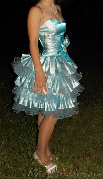 Выпускное платье!!!Возможен торг! - <ro>Изображение</ro><ru>Изображение</ru> #1, <ru>Объявление</ru> #1230128