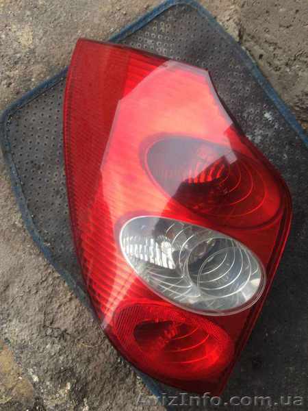 Б/у фонарь задний левый Renault Laguna 2, 8200002471, Рено Лагуна 2 - <ro>Изображение</ro><ru>Изображение</ru> #1, <ru>Объявление</ru> #1634013