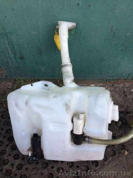  Б/у бачок омывателя для Renault Laguna II, Рено Лагуна 2, 2000-2007  - <ro>Изображение</ro><ru>Изображение</ru> #1, <ru>Объявление</ru> #1631397