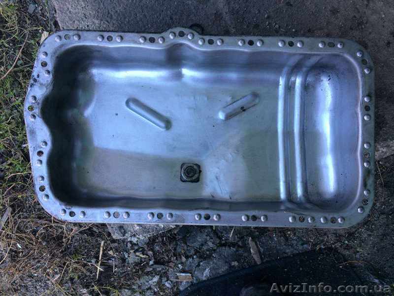 Б/у поддон картер двигателя 2.2, 2.5 dci Renault, Рено 033438 A 17 2, 8200728389 - <ro>Изображение</ro><ru>Изображение</ru> #1, <ru>Объявление</ru> #1634671