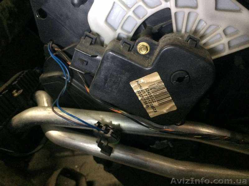 Б/у моторчик заслонки отопителя ,печки Renault Laguna 2, 7701206538, 7701206536, - <ro>Изображение</ro><ru>Изображение</ru> #1, <ru>Объявление</ru> #1634249