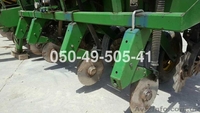 Дисковая вакуумная сеялка Джон Дир John Deere 1750 8 рядов - <ro>Изображение</ro><ru>Изображение</ru> #6, <ru>Объявление</ru> #1526123