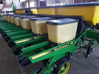 Сеялка точного высева пневматическая John Deere 7200 - <ro>Изображение</ro><ru>Изображение</ru> #2, <ru>Объявление</ru> #1571959