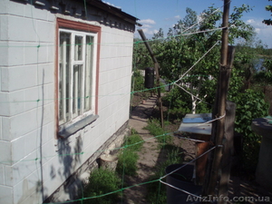 Два дома(33м2 и 41м2) на одном участке 5соток в г.Смела.Черкасской - <ro>Изображение</ro><ru>Изображение</ru> #3, <ru>Объявление</ru> #304301