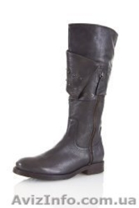 Брендовые сапожки для девочки