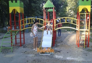 Детские площадки и игровые комплексы.