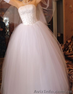 Эффектное Свадебное платье - <ro>Изображение</ro><ru>Изображение</ru> #3, <ru>Объявление</ru> #1570149