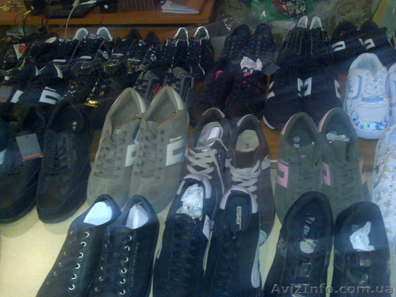 продам новую обувь брендовых марок также есть обувь б.у. - <ro>Изображение</ro><ru>Изображение</ru> #1, <ru>Объявление</ru> #212245