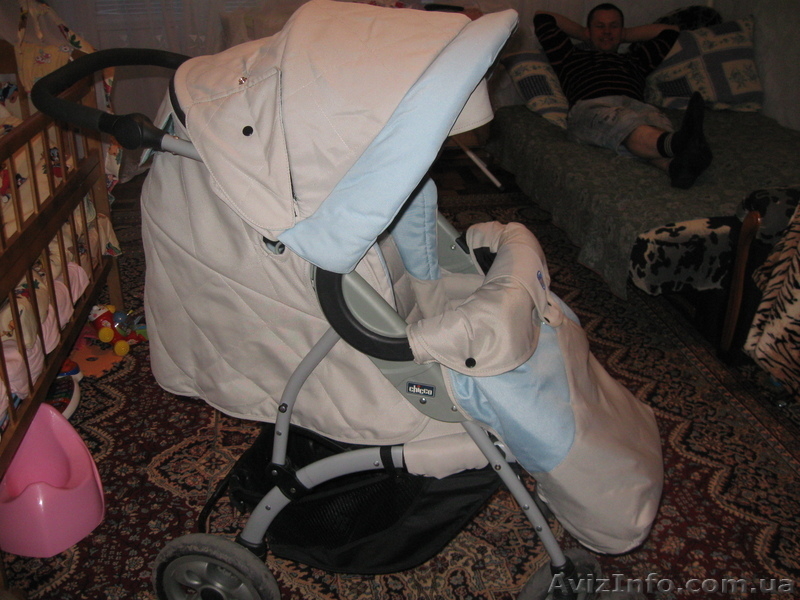 Продам коляску Chicco 6 WD в хорошем состоянии - <ro>Изображение</ro><ru>Изображение</ru> #4, <ru>Объявление</ru> #640642
