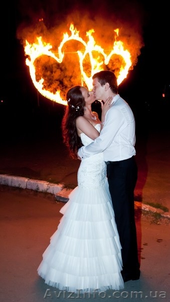 Фаер-шоу на свадьбу от Театра Огня \"СВАРОЖИЧИ\" - <ro>Изображение</ro><ru>Изображение</ru> #5, <ru>Объявление</ru> #879069