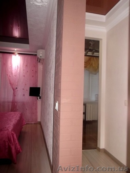 Рядом Медицинский центр «Материнка, посуточно , пл.Дружбы народов 1 - <ro>Изображение</ro><ru>Изображение</ru> #4, <ru>Объявление</ru> #925190