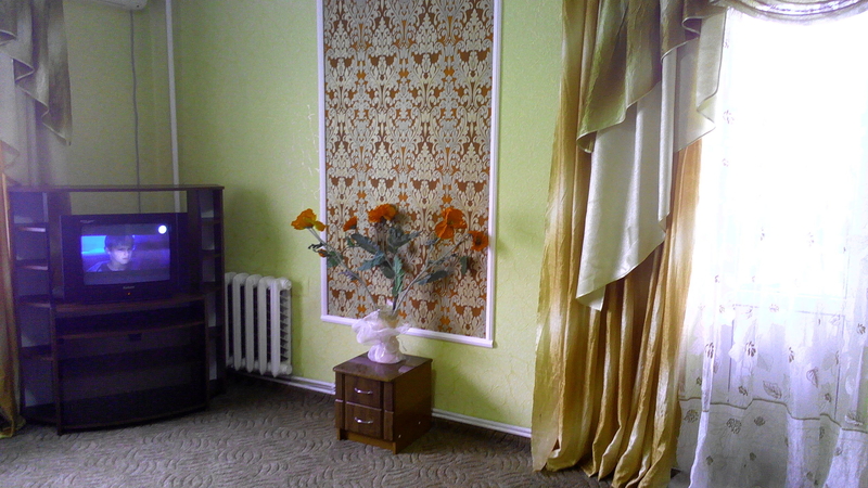 Сдам 1-но комнатную квартиру в кировограде (центр) помесячно.посуточно - <ro>Изображение</ro><ru>Изображение</ru> #1, <ru>Объявление</ru> #707212