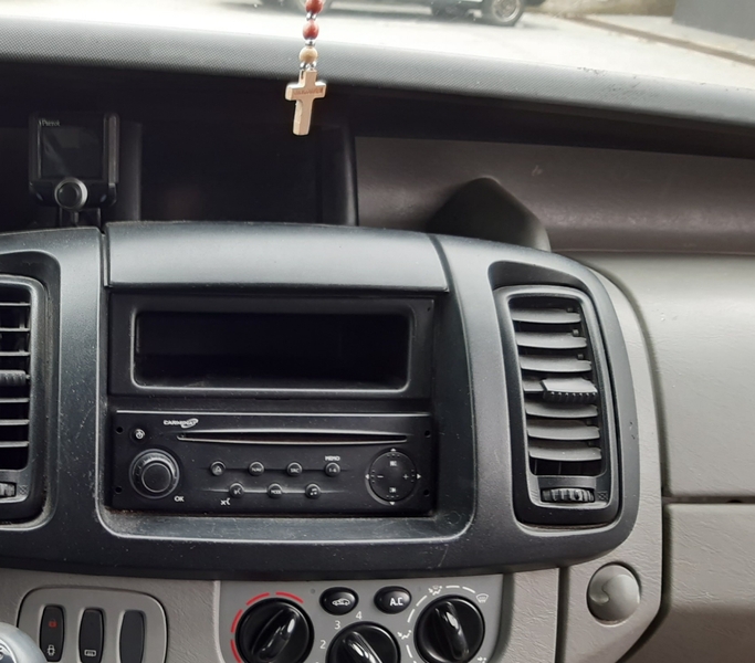 Срочно продам RENAULT TRAFIC - 9.700 у.е - <ro>Изображение</ro><ru>Изображение</ru> #3, <ru>Объявление</ru> #1702910